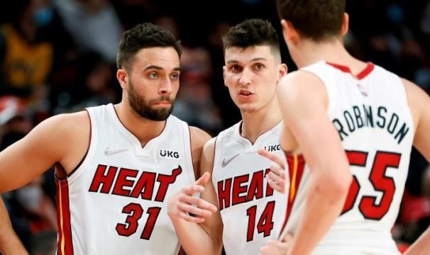 热火又一草根王牌崛起：斯特鲁斯3年穿越多少磨难？